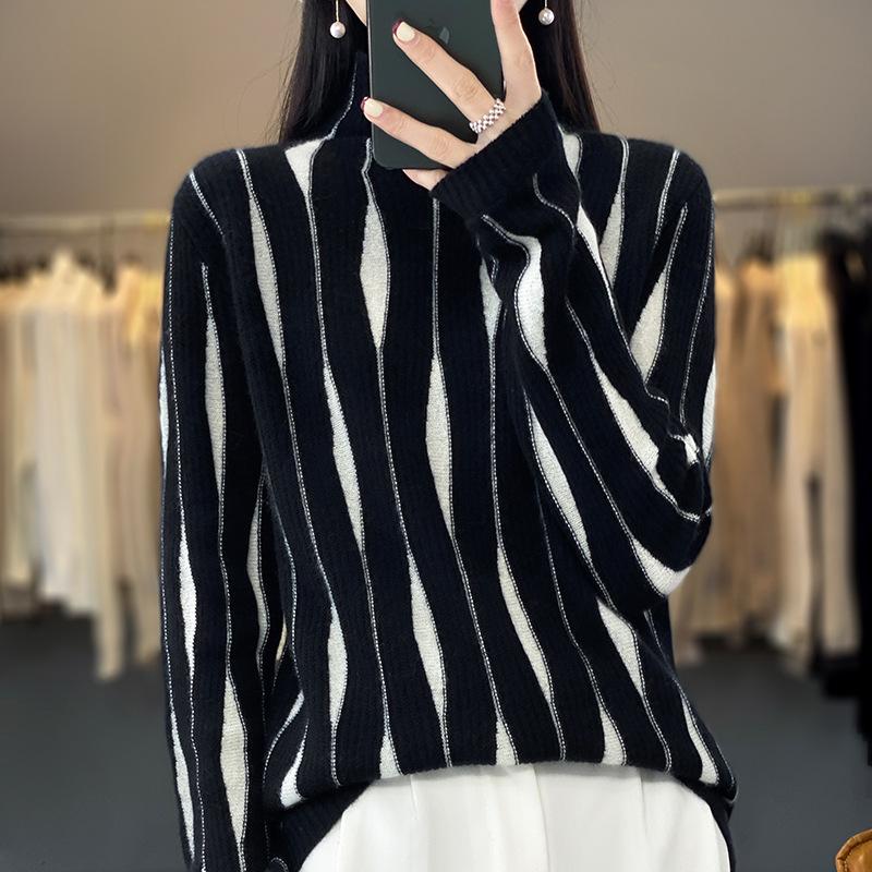 Design sense semi-turtleneck knitted sweater women's autumn and winter new high-end loose and thin bottoming shirt top