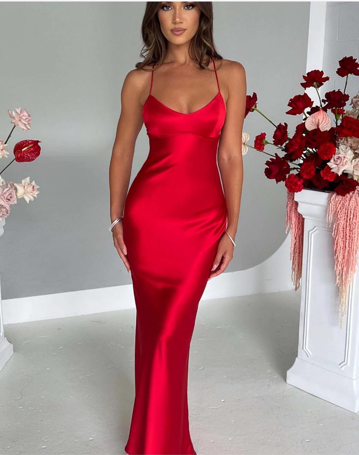2024 Elegant One-Shoulder Slit Evening Dress: European and American Fashion, Sexy & Slim, for Women