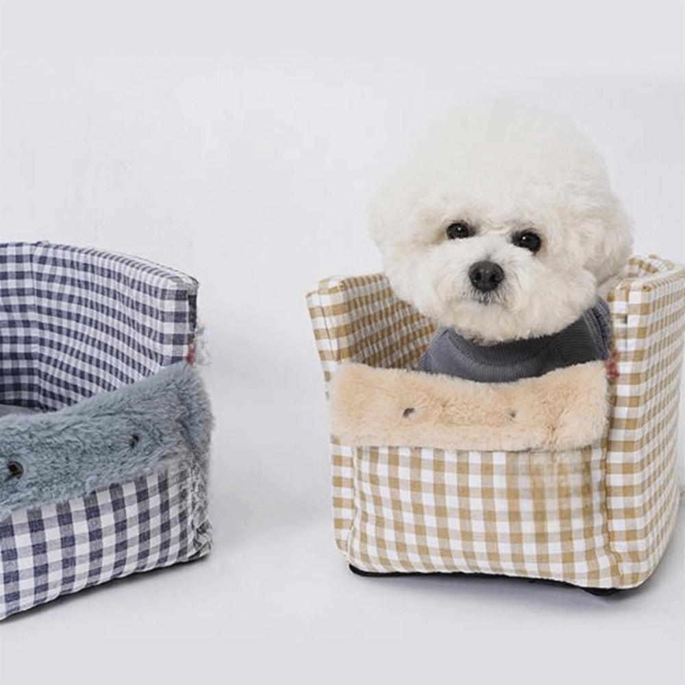 Square Dog Car Seat Checkered Design Comfortable Pet Central Control Car Seat Large Capacity Soft Car Pet Seat Cushion
