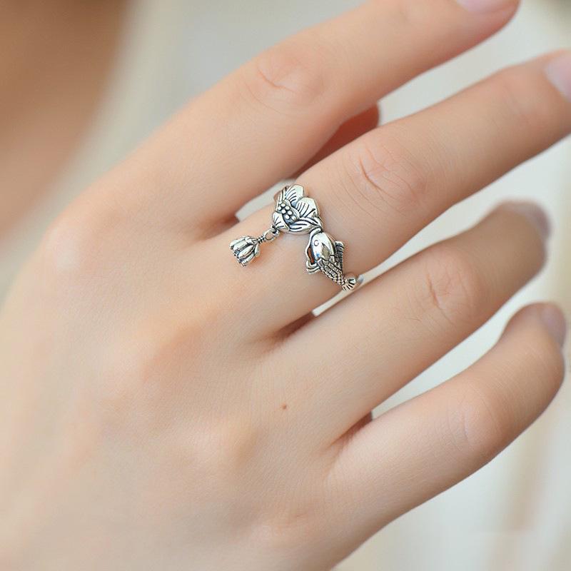 Bague Chinoise en Argent S925 Lotus et Carpe Koï: Design Ouvert Rétro de Niche pour Femmes