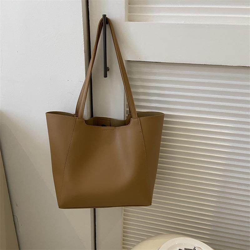 Autumn New Fashion Texture Simple Niche Design Handbag Shoulder Crossbody Armpit Women's Bag