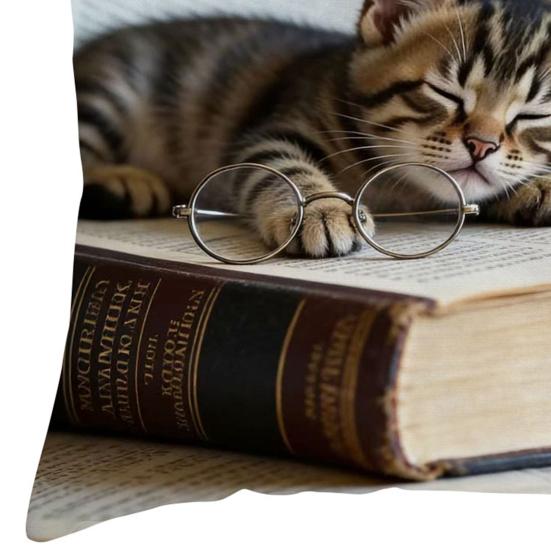 Realistyczna poszewka na poduszkę z kotem 18x18 cali Wzór kota Poszewka na poduszkę dekoracyjną Urocza poszewka na poduszkę z kotkiem do dekoracji domu Kanapy Sofy Salonu Sypialni