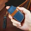 Applicable to 2023 BMW i7 key bag ix genuine leather X7 new 7 series XM car key protective case buckle cowhide