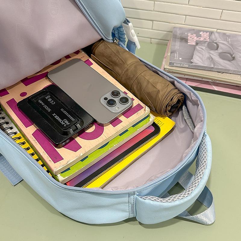 New high-value, fresh and sweet candy-colored backpack, lightweight and large-capacity backpack for junior high school students