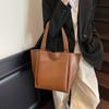 Large-capacity Tote Bag Women's New Simple and Versatile Shoulder Bag, High-end Leisure Work Commuter Bag