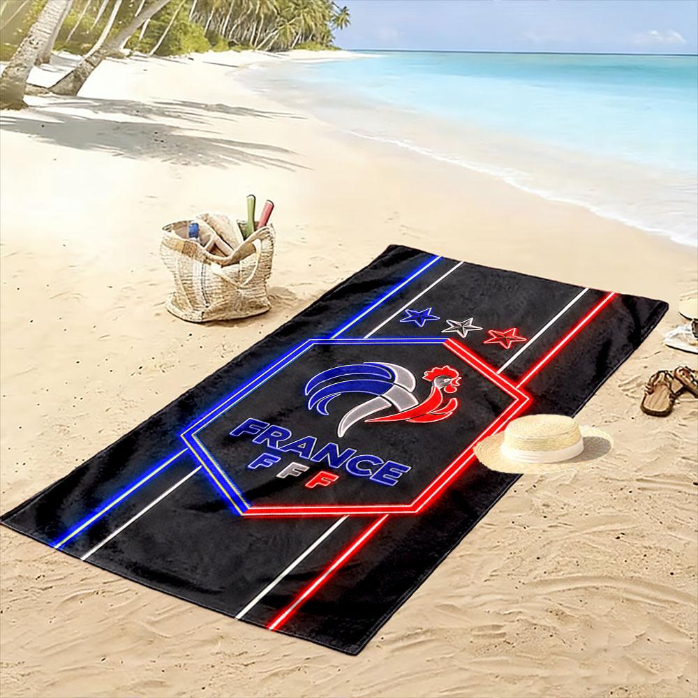 Bold Tricolor Rooster Brilliance Print Beach Towel, Quick Drying, Suitable for Travel, Outdoor Sports, Jogging, the Beach and Swimming, Gift