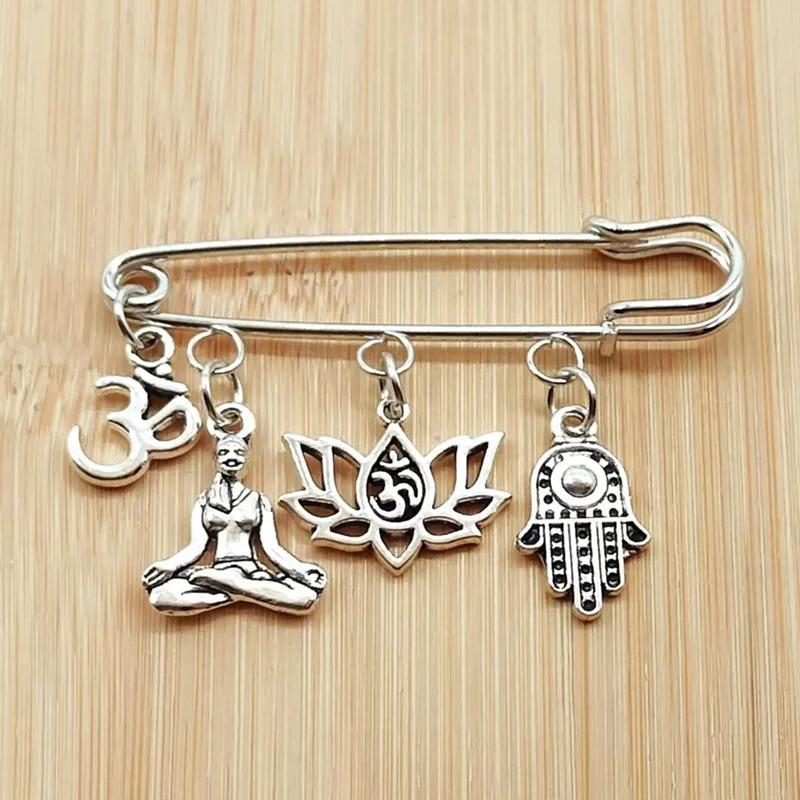 

Vintage Yoga Themed Brooch - Om Symbol, Lotus & Hamsa Hand Charm Pin for Daily Wear, Great Gift for Yoga & Meditation Lovers серебряный