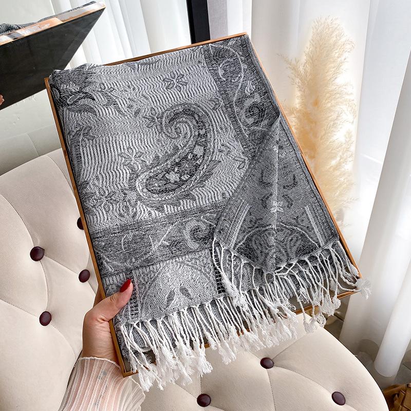 1116 New jacquard fringed scarf imitation cashmere soft and breathable autumn and winter versatile women's shawl scarf light luxury style