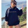 Fleece Skulderermet Dame Hettegenser Bokstav Slogan Trykket Kengurulomme Snøring Genser
