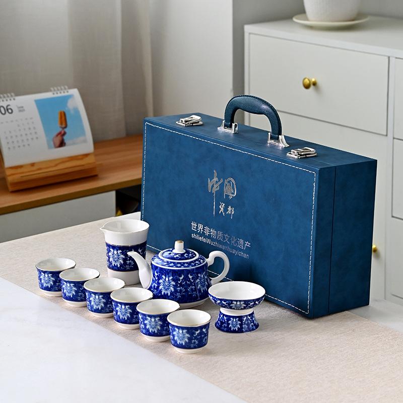 Blue and white kung fu tea set, a complete set of gift boxes, ceramic retro full set of gifts, souvenirs, high-end sense of light luxury, high-end