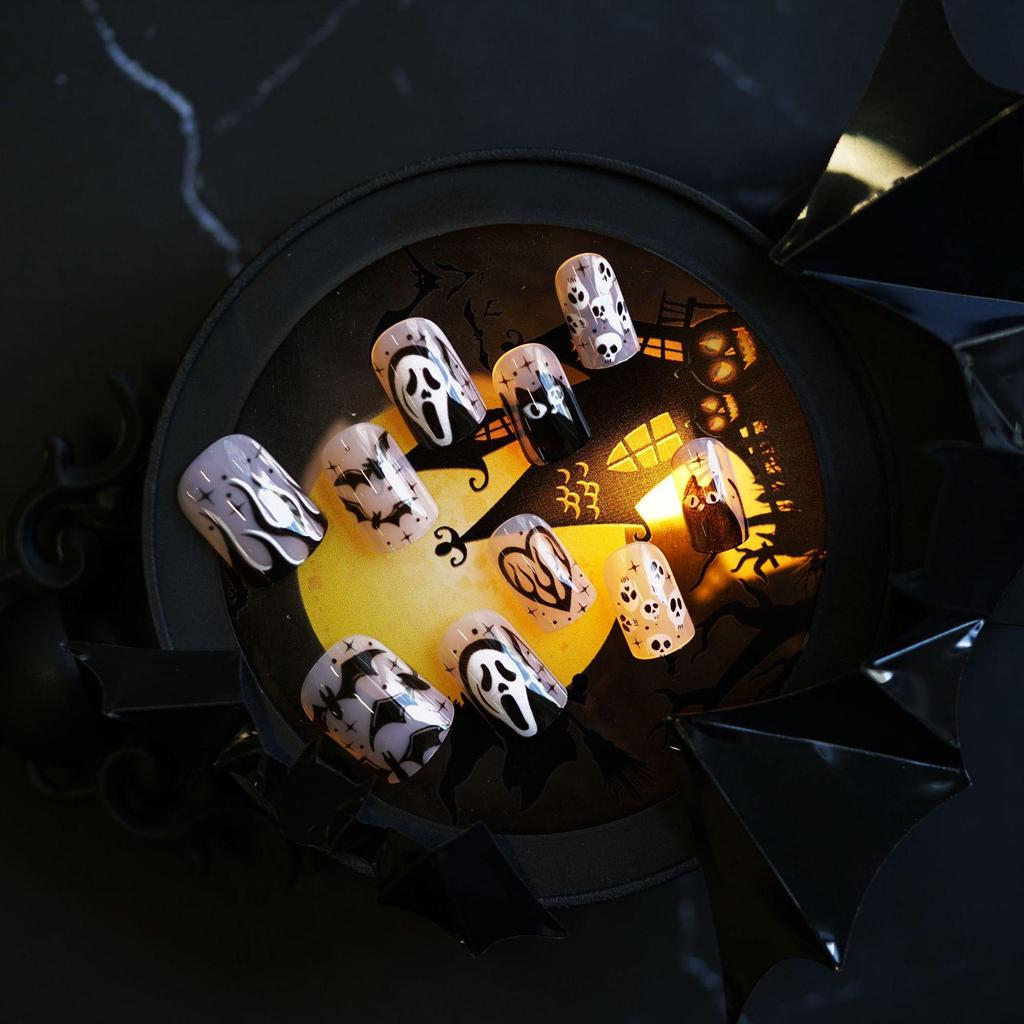 WM-19 Ghost Black Cat & Bat Halloween Nail Tips - Short Square False Fingernails
