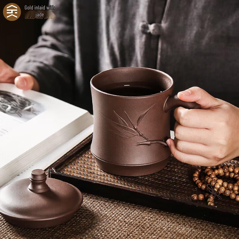

Yixing Zisha Tea Cup - Bamboo Charm