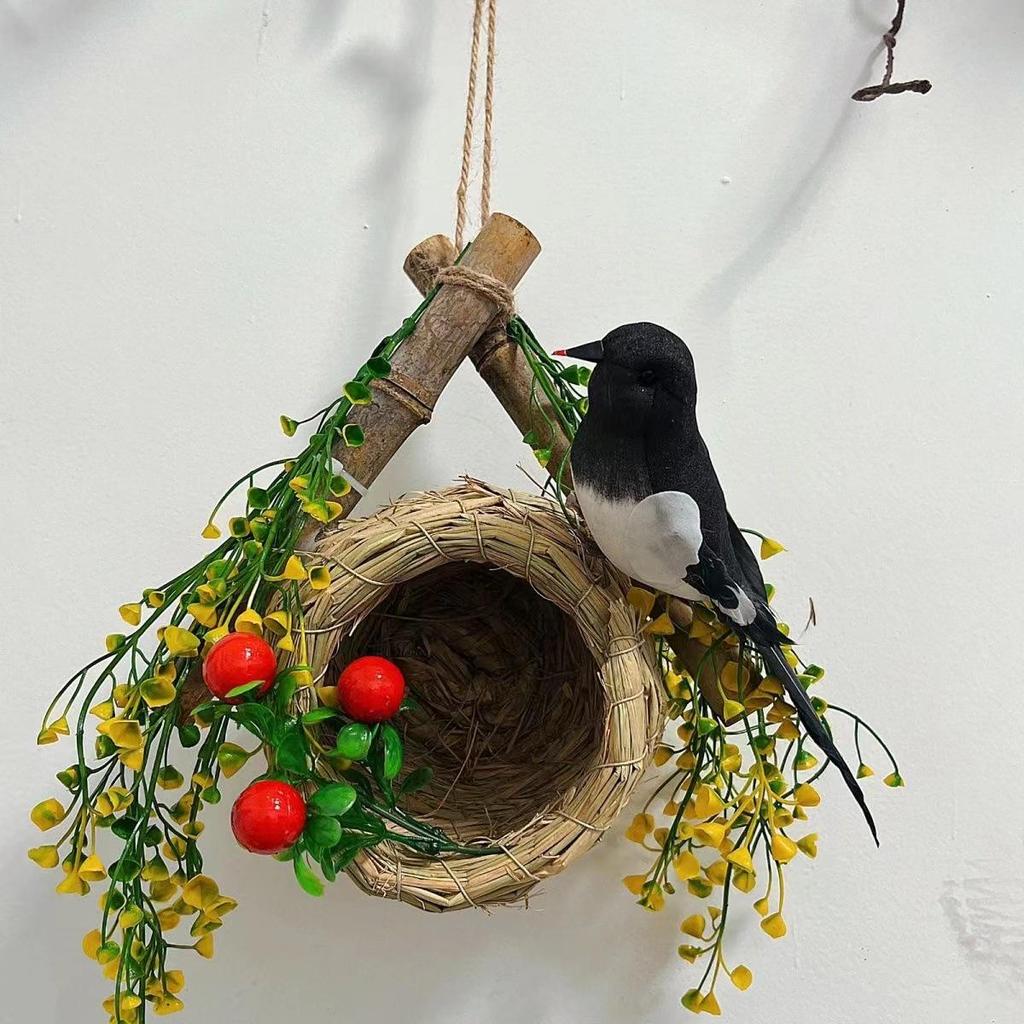 Small Magpie Feather Bird Ornament for Garden and Decor