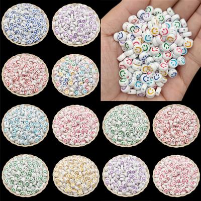 Forniture per feste in casa Perline sciolte per creazione di gioielli All'ingrosso Artigianato fai da te Collana Braccialetto carino colorato Sorridente 50 pezzi 4*7 mm Ciondolo