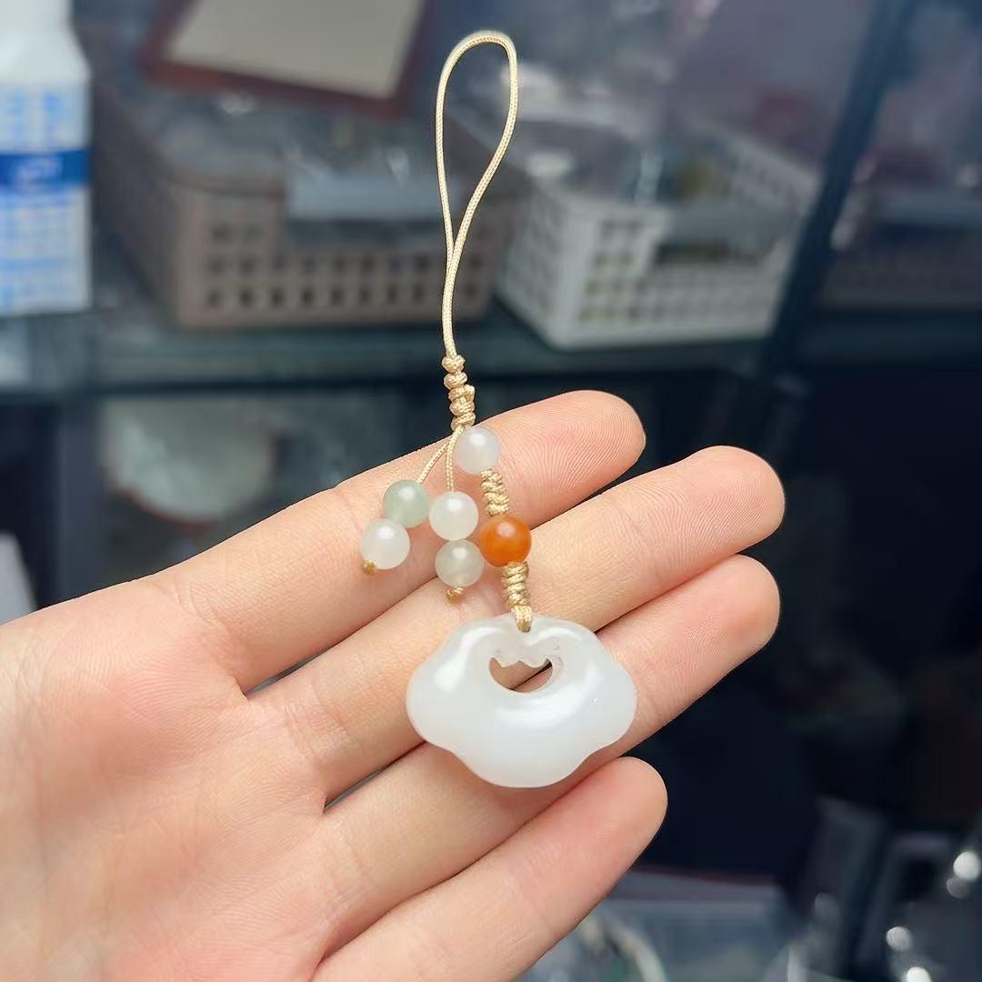 Tianshan Exquisite Phone Charm: Unisex Fashionable Pendant