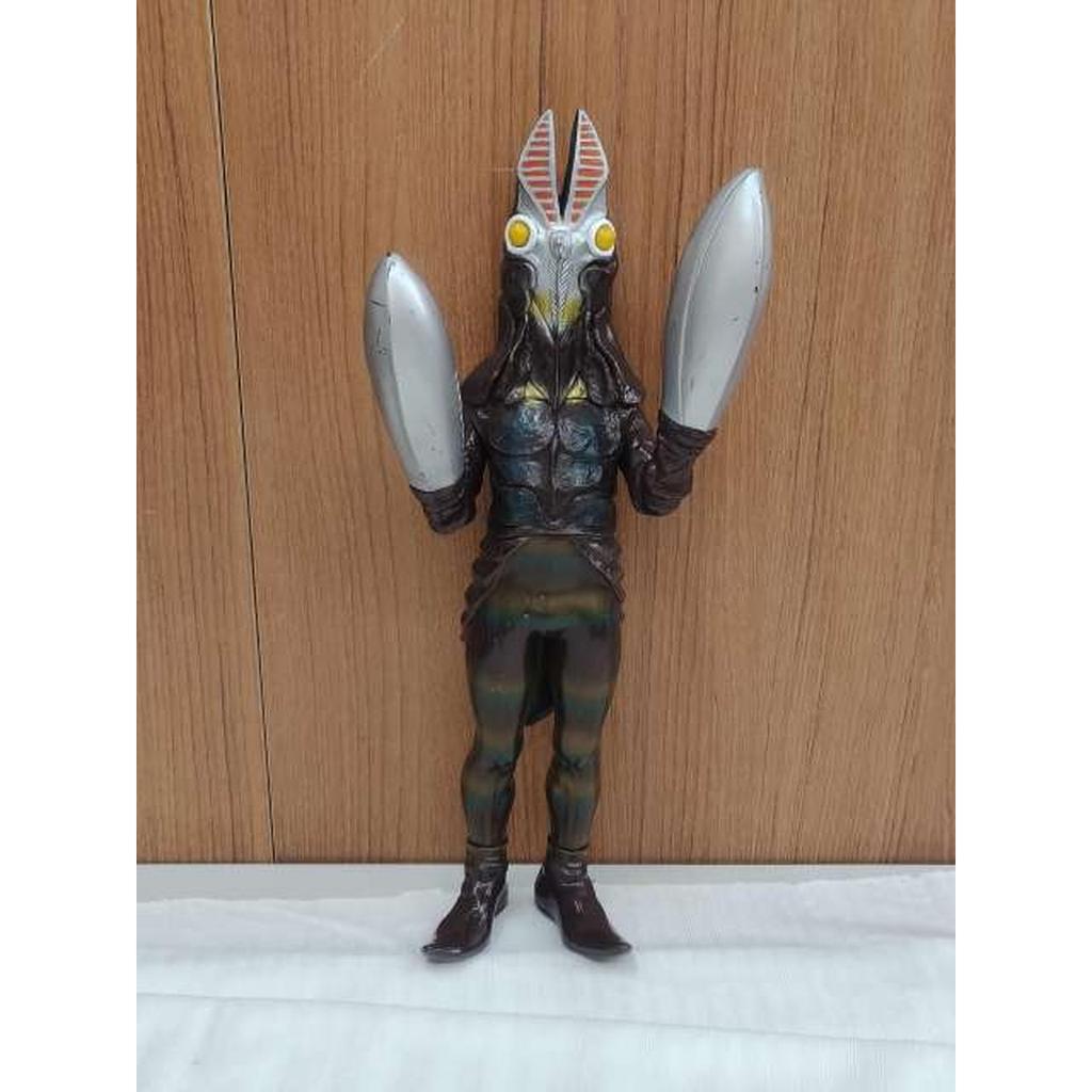 Used Ultraman Series Big Size Soft Vinyl Figure 2nd Generation Baltan Alien (Dark Brown
