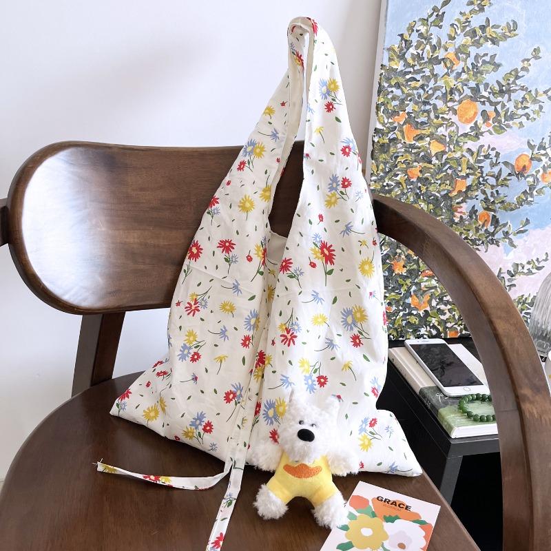 

ins wind fresh literary flower bag thin cotton cloth bag three-color small floral shoulder bag canvas bag vest bag