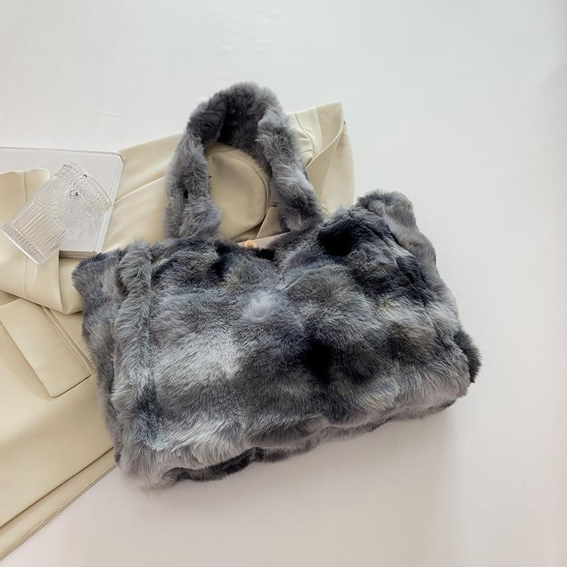 

Autumn large-capacity plush bag 2025 new women s bag foreign style fashionable high-value shoulder bag tote bag women сине серый