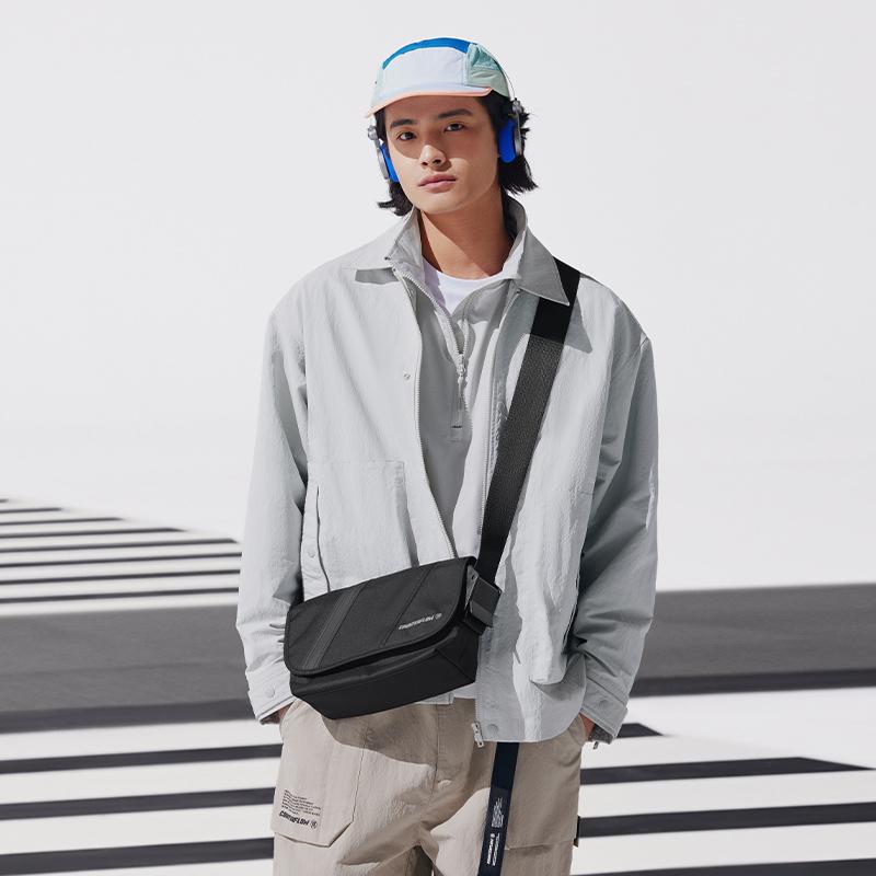 New LiNing CF Polyamide Sling Bag, Shoulder Bag, Crossbody Bag Regular Unisex Black ABDU177-2