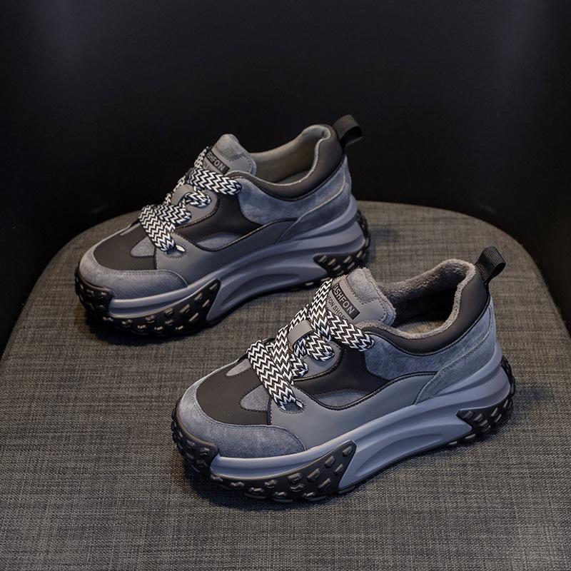 Fashion Autumn and Winter New Little White Shoes Sports Leather  Leisure  Shoes for Women Thick Sole with Elevated Inner Height  Sneaker