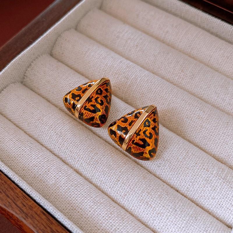 Retro Hong Kong Style Silver Needle Leopard Print Circle Earrings Light Luxury High-end Temperament Earrings Niche Earrings Women