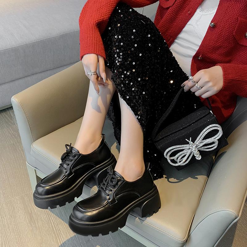 Mode 2024 Nouvelles Chaussures Mode Décontractées à Lacets Couleur Unie Respirantes à Semelle Épaisse à Talons Hauts Basses