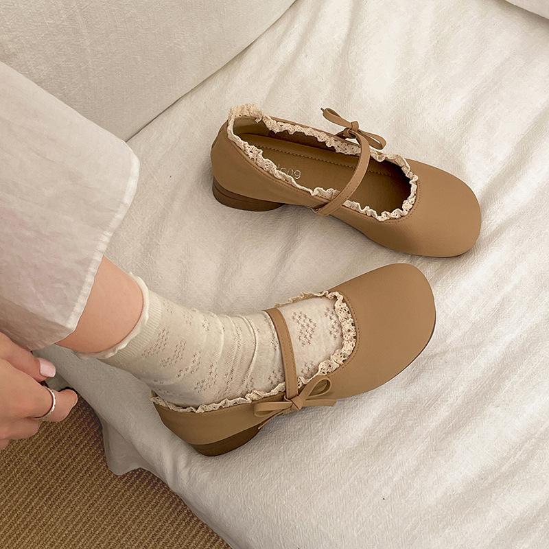 White French small fragrant wind light mouth thick heel single shoes women's spring round head retro Mary Jane shoes