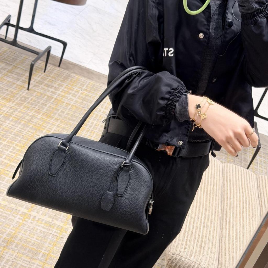 Old money wind India bowling bag long handle underarm bag first layer cowhide leather shoulder bag women