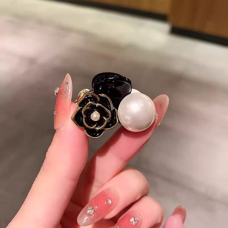 Камелия Высококачественная Маленькая Заколка для Полусобранных Волос или Шали - Женский Аксессуар для Коротких Волос