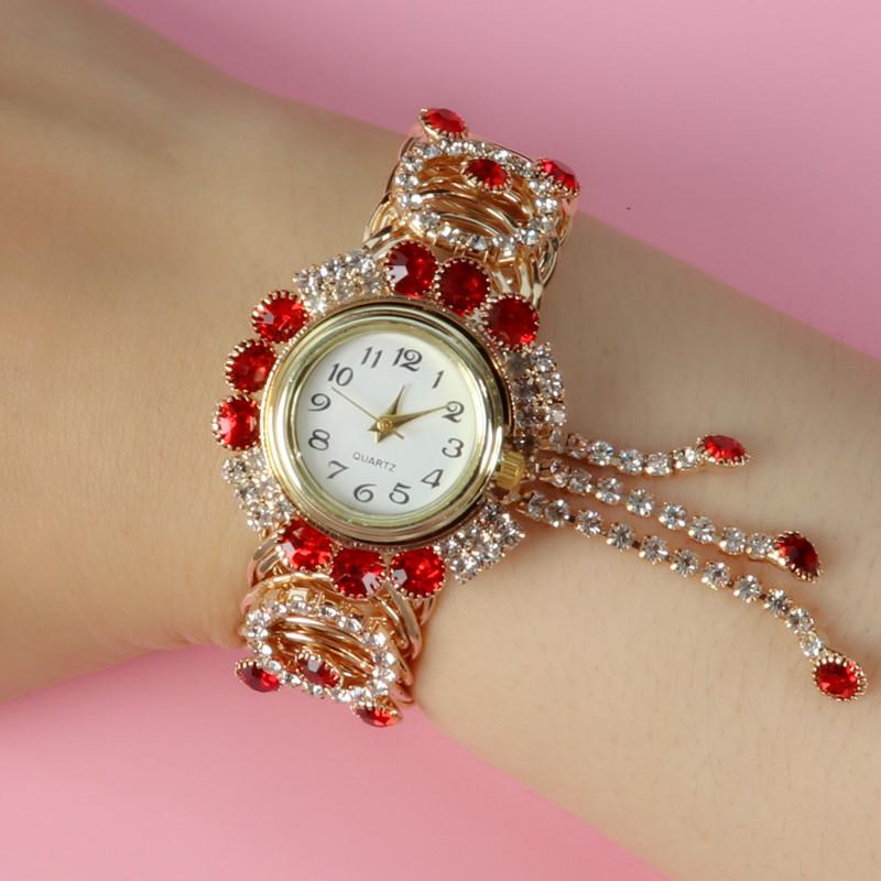 SOK Women's Retro Rhinestone Tassel Bracelet Watch - Trendy European, American, and Korean Style