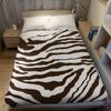 Bruin En Wit Zebrastrepen Flanellen Deken Warm Zacht Halloween Kerst Bank Warm Gezellig Decoratief Decor Cadeau Voor Elk Seizoen