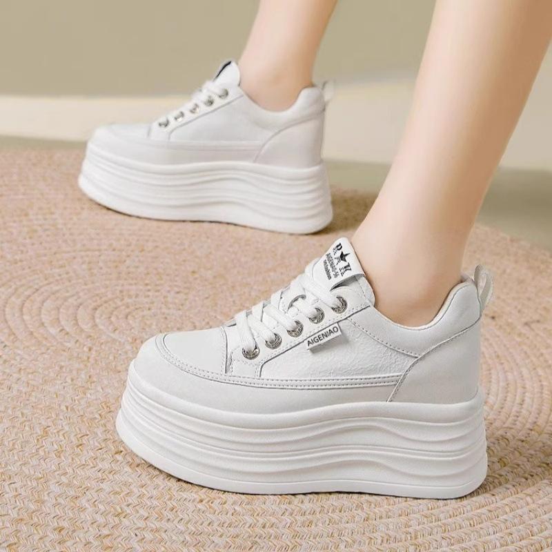 Lightweight Little White Shoes Women's 2025 Summer New Mesh Breathable White Board Shoes Short Le Thick Sole Inner Height Increase Women's Shoes