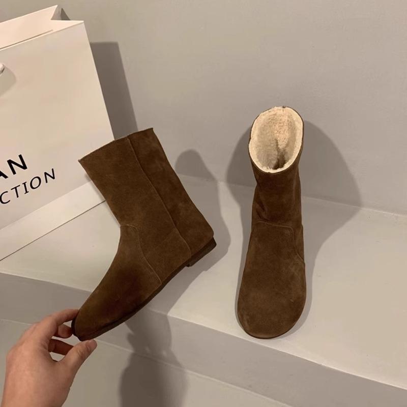 

Two-wear soft leather snow boots for women s winter 2025 new Mori retro fluffy short boots with velvet cotton shoes 40 темно-коричневого