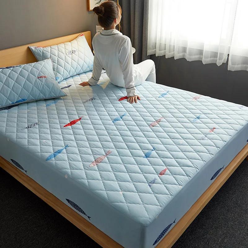 

Thickened Washed Cotton Waterproof Quilted Mattress Cover Protective Sleeve 150x200cm
