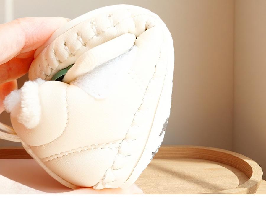 Měkké protiskluzové zimní boty pro miminka se zesíleným sametem pro děti od 0 do 1 roku