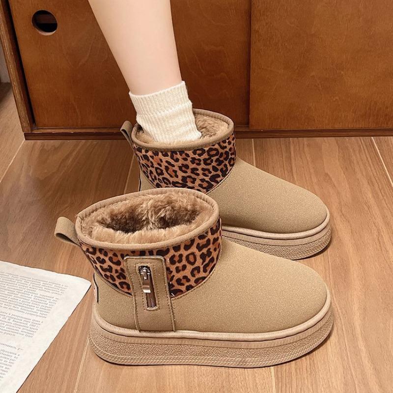 Autumn and Winter New Large Size Snow Boots Women's Short Tube Thickened Leopard Print Bread Shoes Velvet Warm Snow Cotton