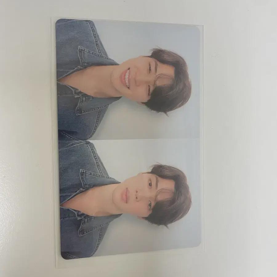 

Фотокарточка уровня Bts Rubsell Jimin R