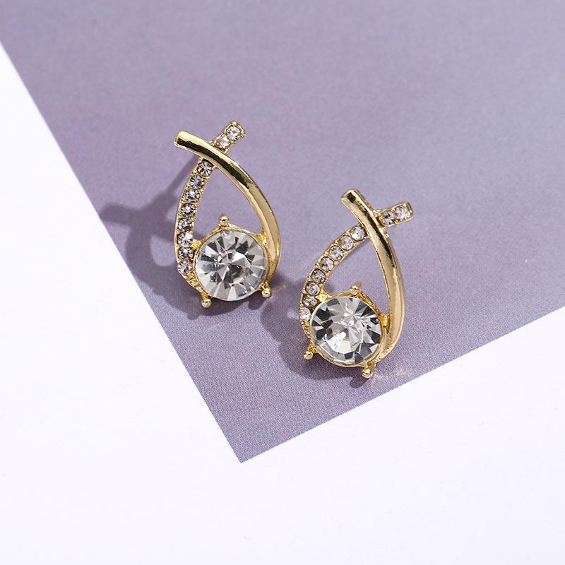 S925 Sterling Silver Korean Diamond Cross Stud Earrings - Elegant High-End Design for Women
