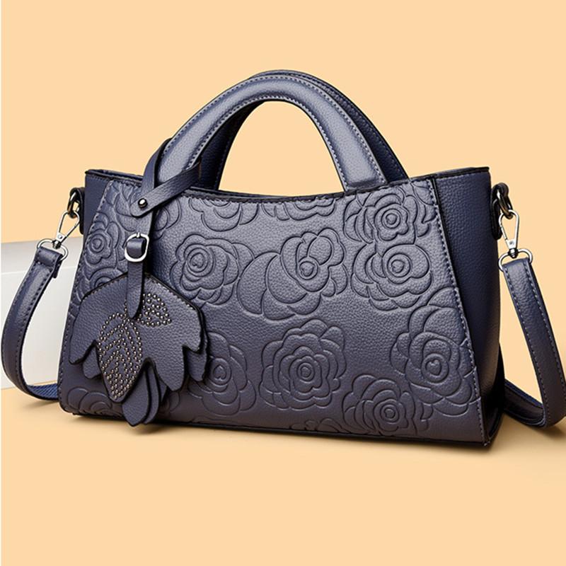 2025 Luxury Classic Embossed Women's Tote Bag Fashion Designer Flower Pattern Handbags Elegant Camellia Shoulder Crossbody Bag