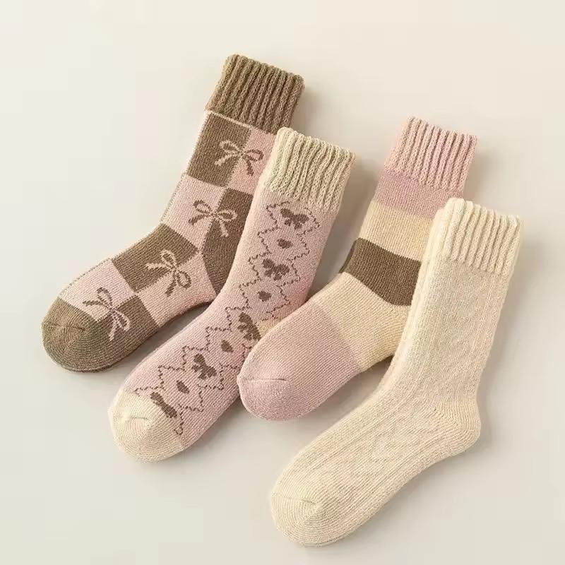 4 Pairs Women's Autumn Winter Warm Fleece-Lined and Thickened Plush Socks Mid-Calf Length for Sleeping and Floor Work