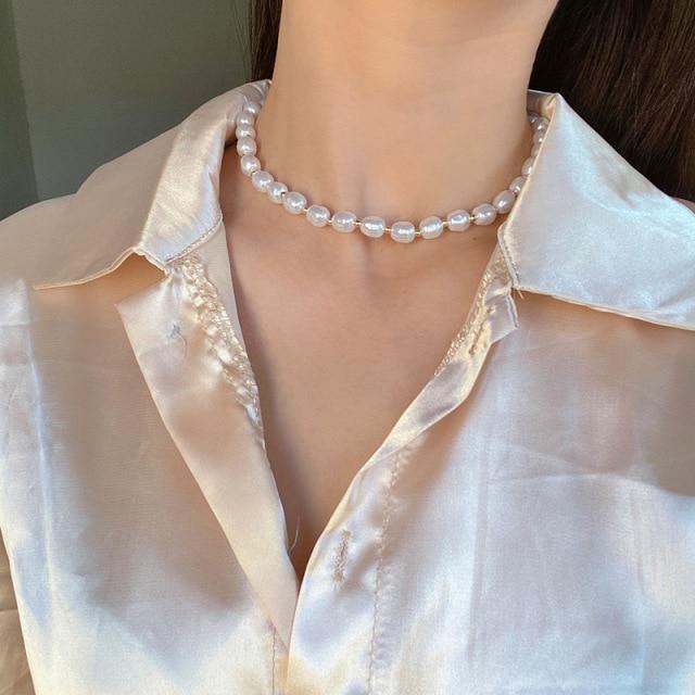 Jemné perlové květinové mašličkové choker náhrdelníky Dlouhý řetízek s přívěskem perlového srdce ve zlatém tónu Náhrdelníky s přívěskem mince Pro stylové šperky Ženy Elegantní Květinové náhrdelníky