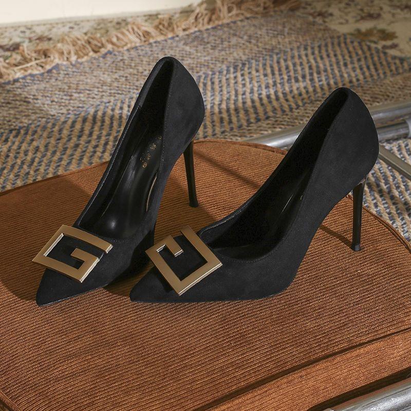 Pointed high heels women's autumn and winter new professional temperament thin heels black celebrity shallow mouth versatile single shoes