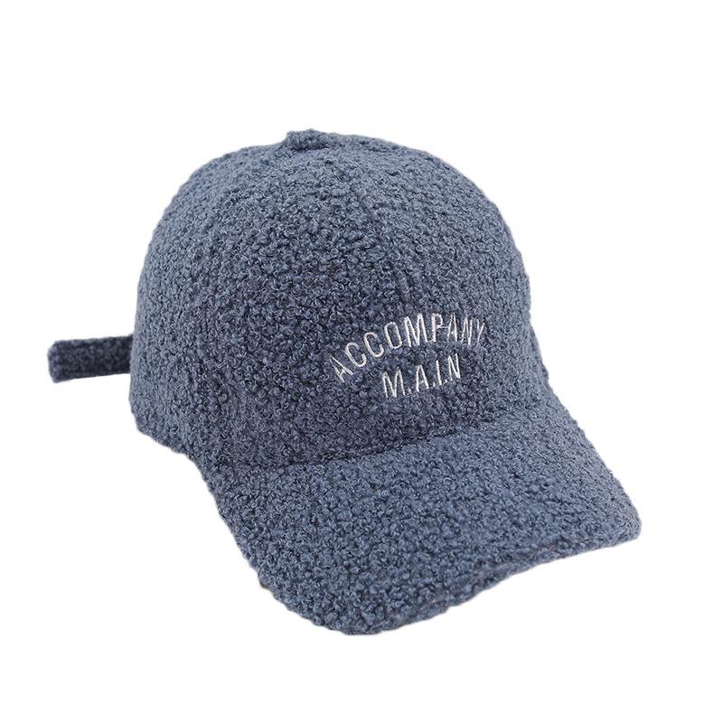 Women's Hats Thickened Warm Baseball Caps Korean Style Imitation Lamb Velvet Showing Their Faces Small and Versatile Baseball Caps Students