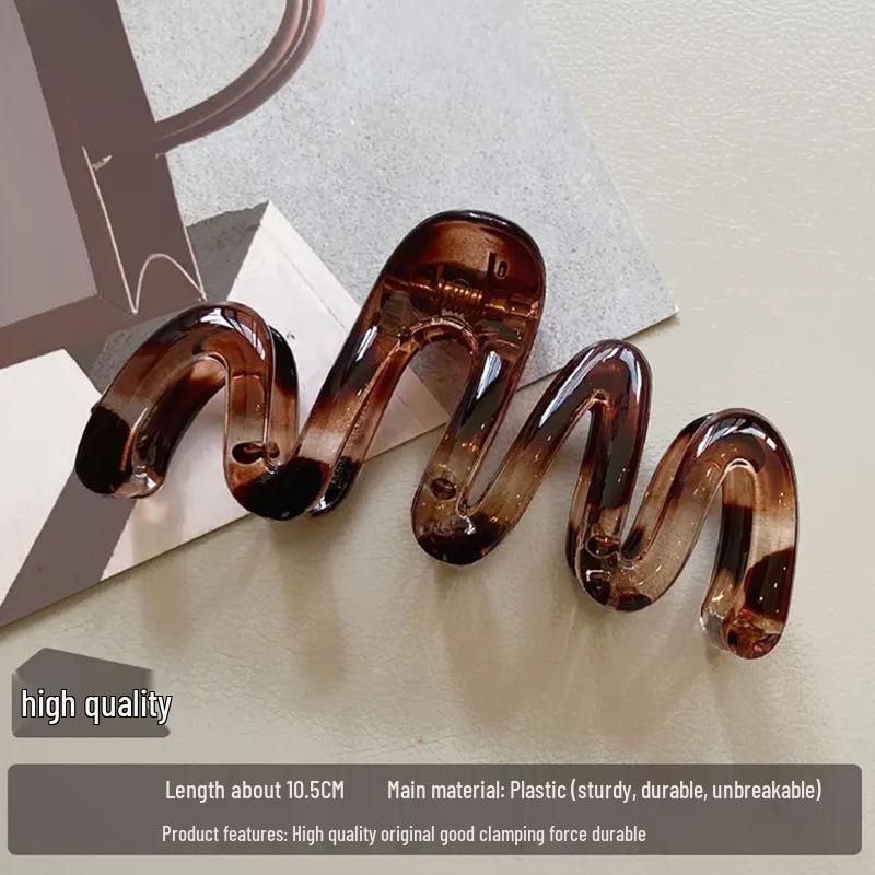 Heart-Shaped Acrylic Hair Claw Clip – Large Jelly Color Ribbon Hair Accessory for Women