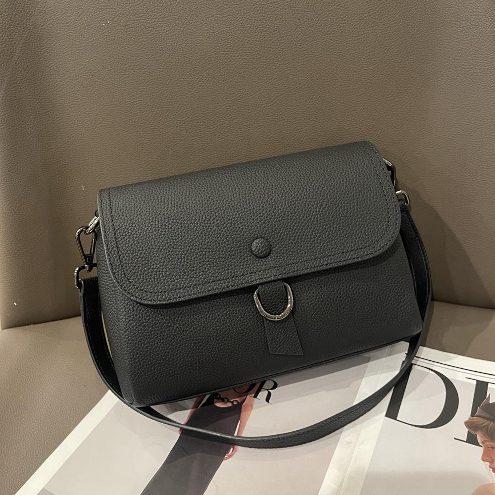 Damska torebka crossbody ze skóry naturalnej - Skóra bydlęca najwyższej jakości, Wszechstronna, Luksusowa, Mała kwadratowa, Styl 226