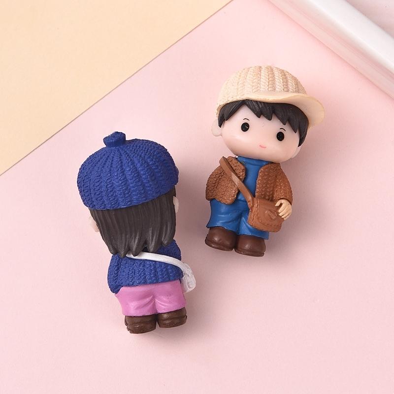 4 PCS Cartoon Shoulder Bag Couple Doll Creative Bedroom Desktop DIY Ornament Boy Girl Doll Miniature Doll Valentine's Day Gift