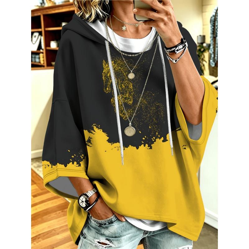 Plus size women's hooded sweatshirt horse silhouette contrasting trendy print