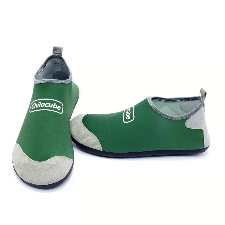 2025 Herren Verdickte Weiche Sohle Rutschfest Schwimmschuhe Tauchen Damen Schnelltrocknend Strandschuhe Tauchschuhe Bachwander-Schuhe