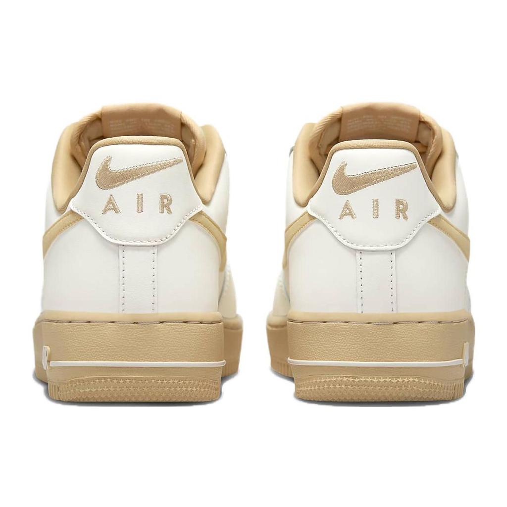 Nike Sneakers da Donna Air Force 1 07 Sail Sesame Crema Verde Vintage FZ3597-133