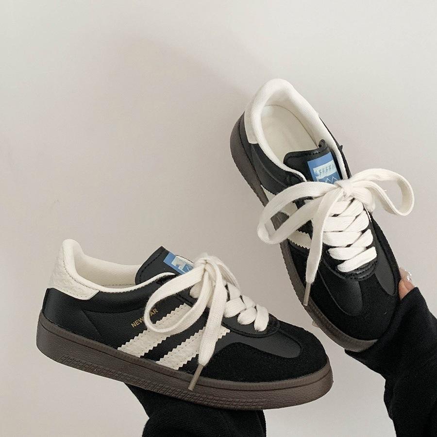 

Ретро женские весенне-осенние новые спортивные повседневные туфли на плоской подошве, модные кеды с цветовой блокировкой для женщин 40 чёрный